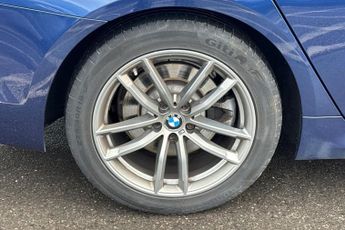 BMW 5 SERIES 2.0 520i GPF M Sport Saloon 4dr Petrol Auto Euro 6 (s/s) (184 ps