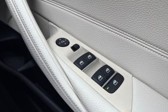 BMW 5 SERIES 2.0 520i GPF M Sport Saloon 4dr Petrol Auto Euro 6 (s/s) (184 ps
