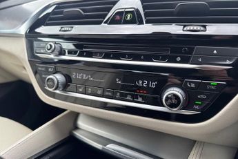 BMW 5 SERIES 2.0 520i GPF M Sport Saloon 4dr Petrol Auto Euro 6 (s/s) (184 ps
