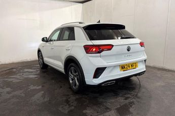 VOLKSWAGEN T-ROC 1.5 TSI R-Line SUV 5dr Petrol DSG Euro 6 (s/s) (150 ps) Front / 