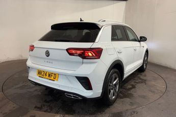 VOLKSWAGEN T-ROC 1.5 TSI R-Line SUV 5dr Petrol DSG Euro 6 (s/s) (150 ps) Front / 