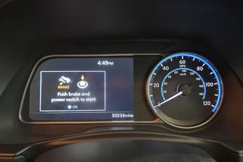 NISSAN LEAF 40kWh Tekna Hatchback 5dr Electric Auto (150 ps) Android Auto / 