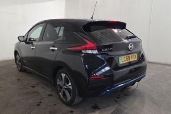 NISSAN LEAF 40kWh Tekna Hatchback 5dr Electric Auto (150 ps) Android Auto / 
