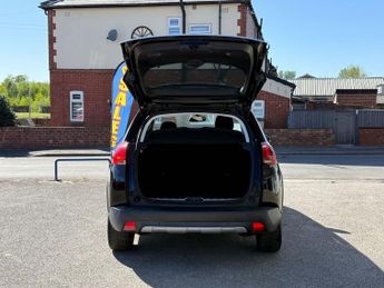 PEUGEOT 2008 1.6 BlueHDi Allure SUV 5dr Diesel Manual Euro 6 (100 ps)
