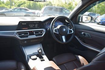 BMW 3 SERIES 2.0 320d M Sport Saloon 4dr Diesel Auto Euro 6 (s/s) (190 ps)