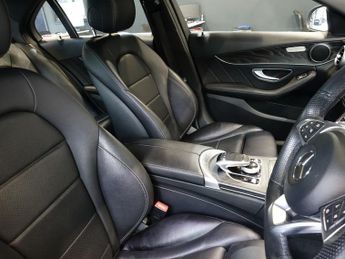 MERCEDES-BENZ C CLASS 2.1 C220d AMG Line Saloon 4dr Diesel G-Tronic+ Euro 6 (s/s) (170