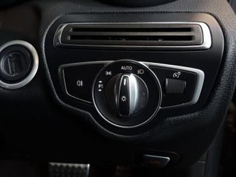 MERCEDES-BENZ C CLASS 2.1 C220d AMG Line Saloon 4dr Diesel G-Tronic+ Euro 6 (s/s) (170