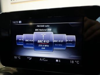 MERCEDES-BENZ C CLASS 2.1 C220d AMG Line Saloon 4dr Diesel G-Tronic+ Euro 6 (s/s) (170