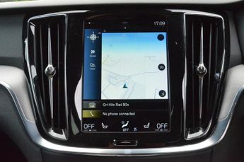 VOLVO V60 2.0 B3 MHEV R-Design Estate 5dr Petrol Hybrid Auto Euro 6 (s/s) 