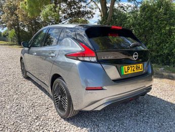 NISSAN LEAF 39kWh N-Connecta Hatchback 5dr Electric Auto (150 ps)