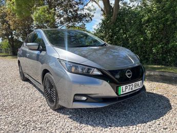 NISSAN LEAF 39kWh N-Connecta Hatchback 5dr Electric Auto (150 ps)