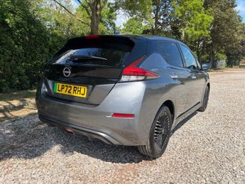 NISSAN LEAF 39kWh N-Connecta Hatchback 5dr Electric Auto (150 ps)