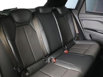 AUDI Q4 E-TRON 35 S line SUV 5dr Electric Auto 55kWh (170 ps)