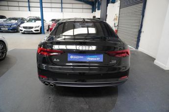 AUDI A5 2.0 TDI S line Coupe 2dr Diesel S Tronic quattro Euro 6 (s/s) (1