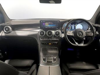MERCEDES-BENZ GLC 2.0 GLC300d AMG Line (Premium) Coupe 5dr Diesel G-Tronic+ 4MATIC