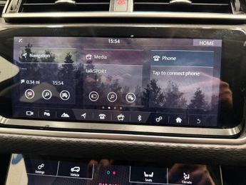 LAND ROVER RANGE ROVER VELAR 2.0 P250 S SUV 5dr Petrol Auto 4WD Euro 6 (s/s) (250 ps)
