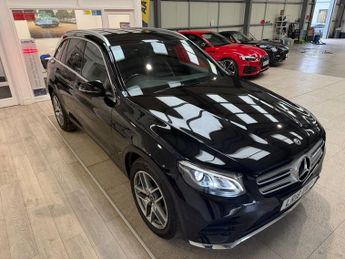MERCEDES-BENZ GLC 2.1 GLC220d AMG Line SUV 5dr Diesel G-Tronic 4MATIC Euro 6 (s/s)