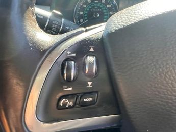 JAGUAR XF 2.2d Luxury Saloon 4dr Diesel Auto Euro 5 (s/s) (190 ps)