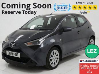 Toyota AYGO 1.0 VVT-i x-play Hatchback 5dr Petrol Manual Euro 6 (71 ps)