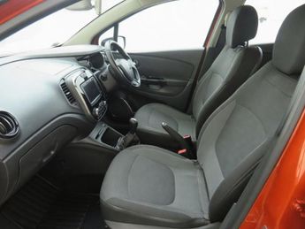 RENAULT CAPTUR 1.5 dCi ENERGY Dynamique MediaNav SUV 5dr Diesel Manual Euro 5 (