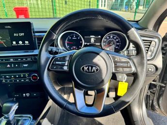 KIA CEED 1.6 CRDi 3 Sportswagon 5dr Diesel DCT Euro 6 (s/s) (114 bhp)