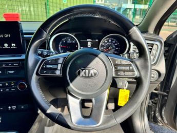 KIA CEED 1.6 CRDi 3 Sportswagon 5dr Diesel DCT Euro 6 (s/s) (114 bhp)