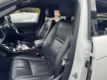 LAND ROVER RANGE ROVER EVOQUE 2.0 D180 R-Dynamic SE SUV 5dr Diesel Auto 4WD Euro 6 (s/s) (180 