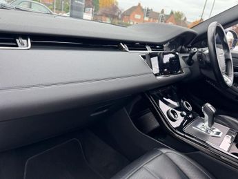 LAND ROVER RANGE ROVER EVOQUE 2.0 D180 R-Dynamic SE SUV 5dr Diesel Auto 4WD Euro 6 (s/s) (180 