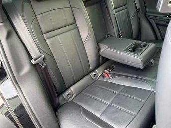 LAND ROVER RANGE ROVER EVOQUE 2.0 D180 R-Dynamic SE SUV 5dr Diesel Auto 4WD Euro 6 (s/s) (180 