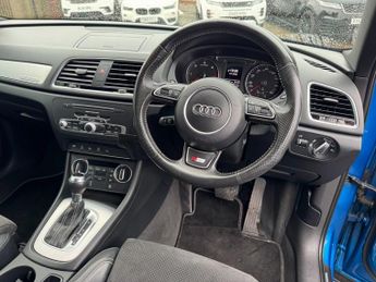 AUDI Q3 2.0 TDI S line Plus SUV 5dr Diesel S Tronic quattro Euro 6 (s/s)