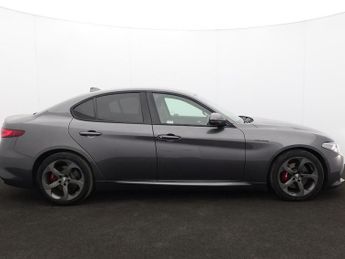 ALFA ROMEO GIULIA 2.0T Veloce Saloon 4dr Petrol GPF Auto Euro 6 (s/s) (280 ps)