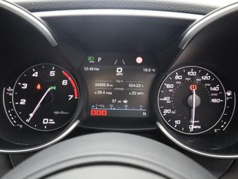 ALFA ROMEO GIULIA 2.0T Veloce Saloon 4dr Petrol GPF Auto Euro 6 (s/s) (280 ps)