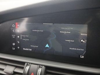 ALFA ROMEO GIULIA 2.0T Veloce Saloon 4dr Petrol GPF Auto Euro 6 (s/s) (280 ps)