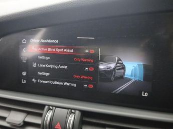 ALFA ROMEO GIULIA 2.0T Veloce Saloon 4dr Petrol GPF Auto Euro 6 (s/s) (280 ps)