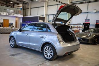 AUDI A1 1.4 TFSI Sport Sportback 5dr Petrol S Tronic Euro 5 (s/s) (122 p
