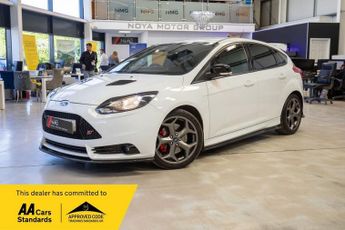 Ford Focus 2.0T EcoBoost ST-2 Hatchback 5dr Petrol Manual Euro 5 (s/s) (250