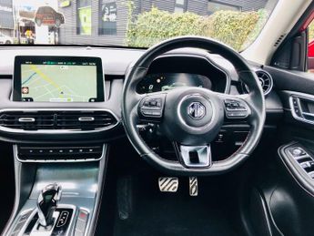 MG MG HS 1.5 T-GDI 16.6kWh Exclusive SUV 5dr Petrol Plug-in Hybrid Auto E