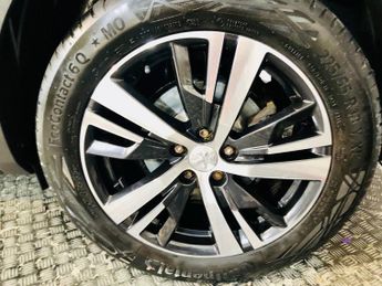 PEUGEOT 3008 1.2 PureTech GPF Allure SUV 5dr Petrol EAT Euro 6 (s/s) (130 ps)