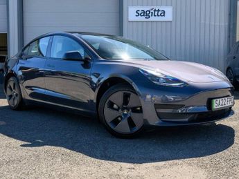 TESLA Model 3 Standard Range Plus Saloon 4dr Electric Auto RWD (241 bhp)