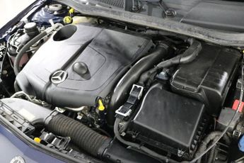 MERCEDES-BENZ A-CLASS 2.1 A200d Sport Hatchback 5dr Diesel 7G-DCT Euro 6 (s/s) (136 ps