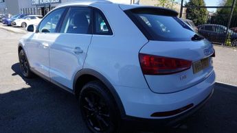 AUDI Q3 2.0 TDI SE SUV 5dr Diesel S Tronic quattro Euro 5 (s/s) (177 ps)