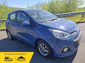 Hyundai I10 1.2 Premium Hatchback 5dr Petrol Manual Euro 5 (87 ps)
