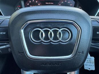 AUDI Q3 1.5 TFSI CoD 35 Sport SUV 5dr Petrol S Tronic Euro 6 (s/s) (150 