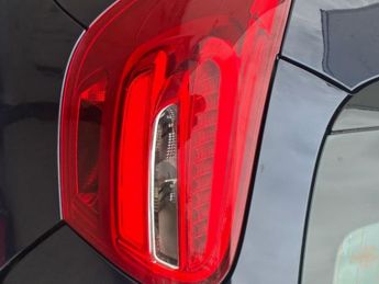 MERCEDES-BENZ A-CLASS 2.1 A220d AMG Line (Executive) Hatchback 5dr Diesel 7G-DCT Euro 