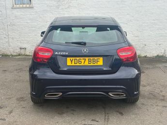 MERCEDES-BENZ A-CLASS 2.1 A220d AMG Line (Executive) Hatchback 5dr Diesel 7G-DCT Euro 