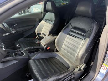 VOLKSWAGEN SCIROCCO 2.0 TDI BlueMotion Tech GT Hatchback 3dr Diesel Manual Euro 5 (s