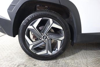 HYUNDAI TUCSON 1.6 h T-GDi Premium Auto Euro 6 (s/s) 5dr