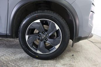 NISSAN X-TRAIL 1.5 DIG-T MHEV N-Connecta XTRON Euro 6 (s/s) 5dr