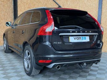 VOLVO XC60 2.4 D5 R-Design Lux Nav SUV 5dr Diesel Geartronic AWD Euro 5 (21