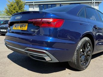 AUDI A4 2.0 TDI 35 Technik Saloon 4dr Diesel S Tronic Euro 6 (s/s) (163 